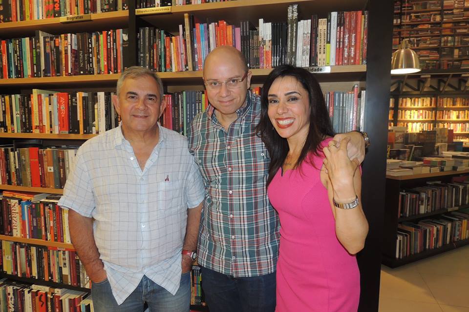 DANIELLA BUTTLER, Jack Brandão, Editora Lumen et Virtus, PROFESSOR: UMA IMAGEM ESFACELADA