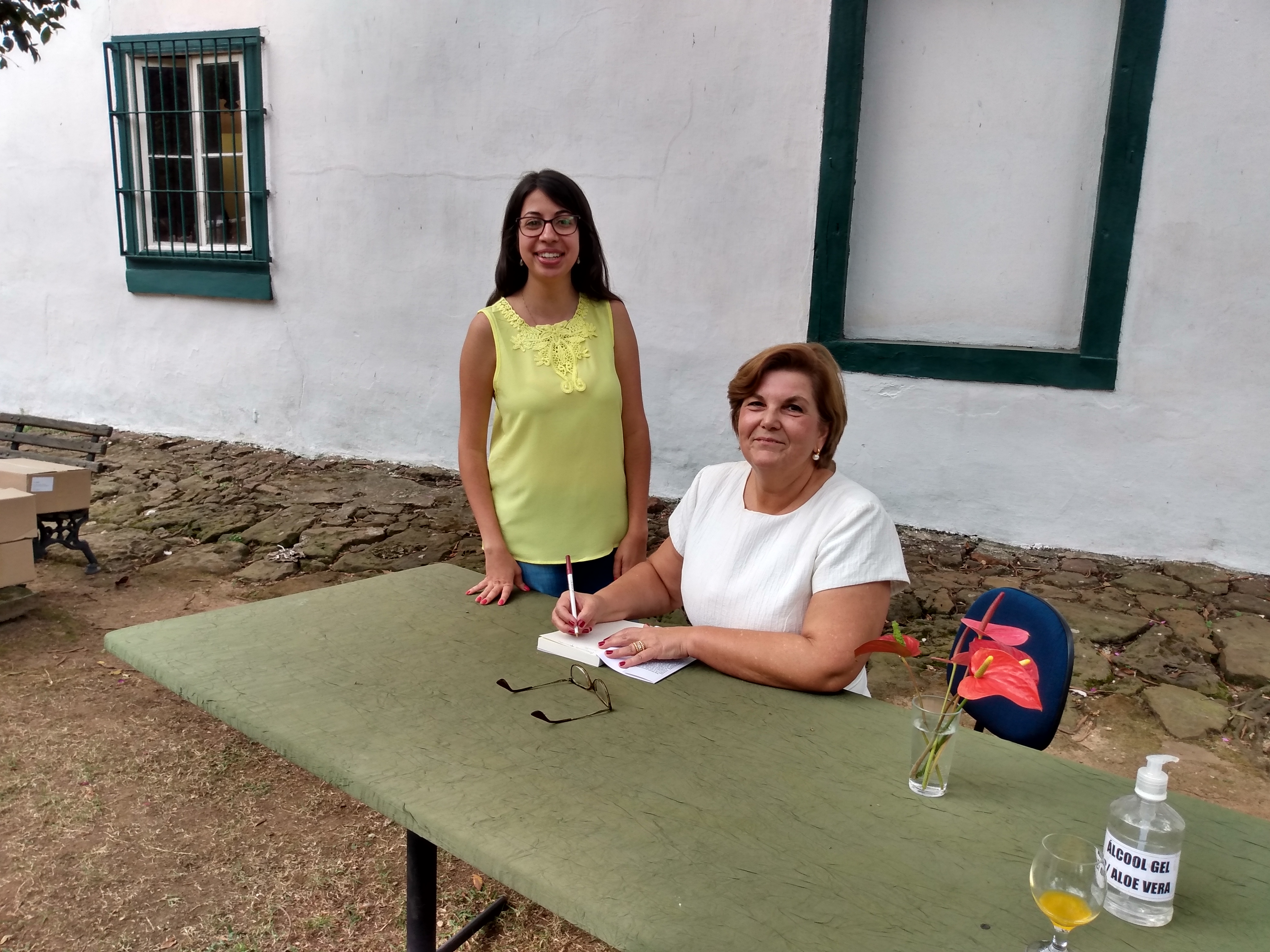 Christiane Meier, Jack Brandão; Editora Lumen et Virtus; ICONOGRAFIA DA SANTÍSSIMA TRINDADE; CONDES-FOTÓS